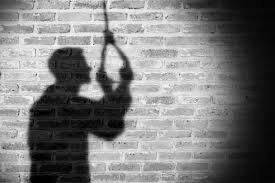 फिलहाल जांच में क्या सामने आता है यह तो कहना मुश्किल है, लेकिन यह पूरी तरह साफ है कि डीएम हैफेड की परेशानियां बढ़ गई हैं।